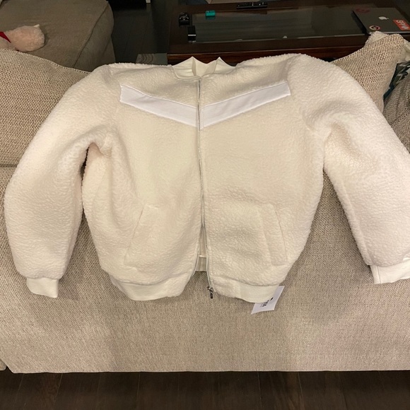 Zyia fleece jacket - Picture 9 of 13